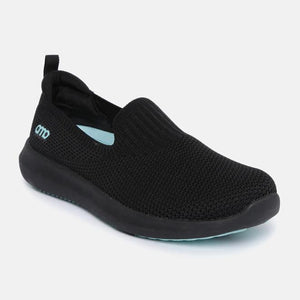 Women’s Slip-On Sneakers