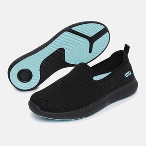 Women’s Slip-On Sneakers